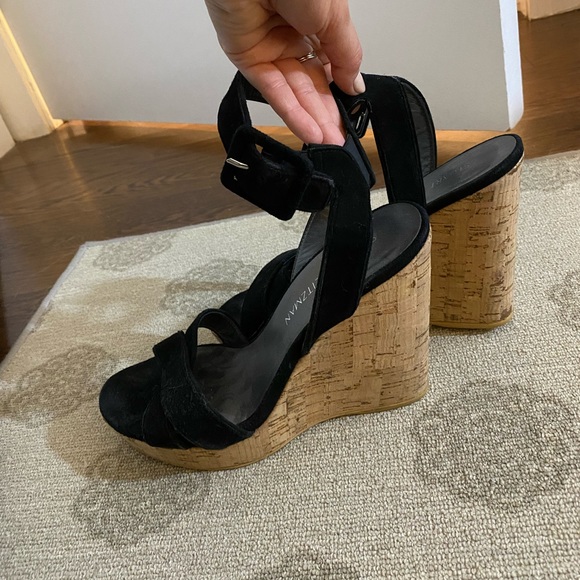Stuart Weitzman like new wedge sandals size 8. Accepting offers!!! - Picture 4 of 8